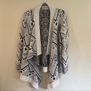 Pink Rose Sweater Grey/White Size L